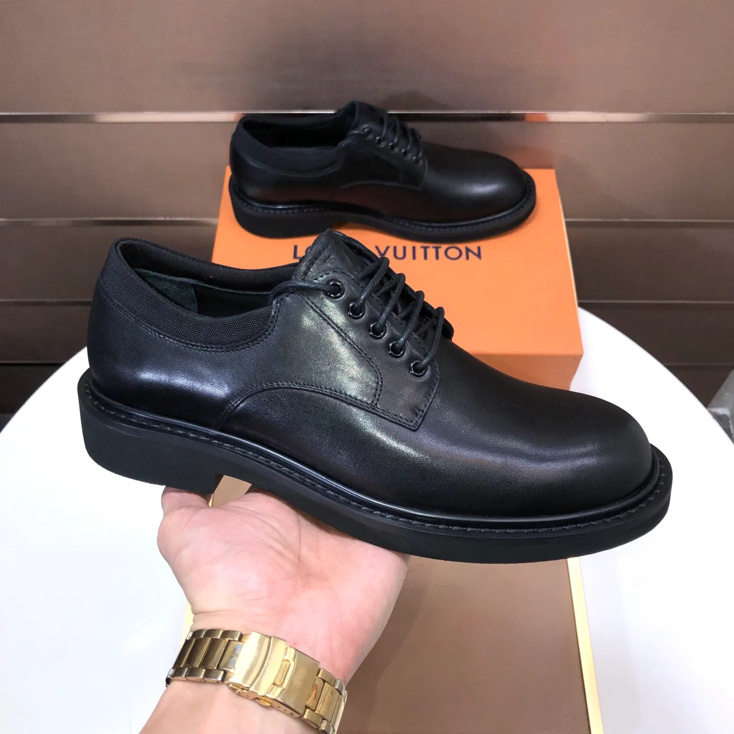 Men's men's shoes 💰660💰[LOUIS VUITTON] (original order) new style 🍀LV Louis Vuitton * - top version of LV classic leather shoes! Made of imported original single cowhide, original leather side strips and wear-resistant rubber outsole! High quality products! Code number 39-44 (38.45 customized)